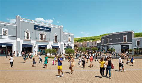 Sicilia Outlet Village .